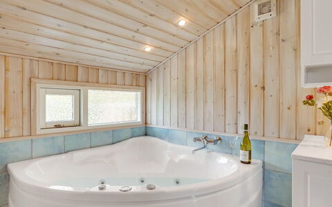 Arkil - 300M from the Sea: Bathtub, Interior Design, Plumbing Fixture, Ceiling, Flooring, Bathroom, Floor, Lighting, Room, Plumbing