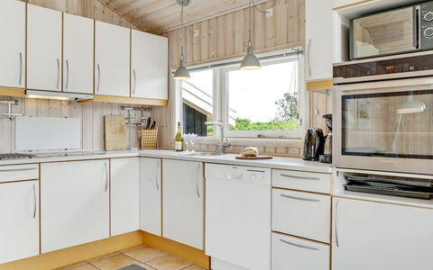 Arkil - 300M from the Sea: Kitchen, Kitchen Appliance, Countertop, Major Appliance, Wood, Interior Design, Flooring, Cabinetry, Home Appliance, Floor