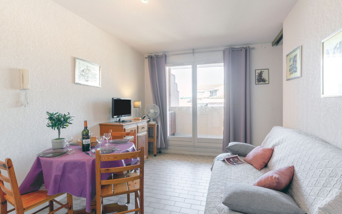 Accommodation:&nbsp;Régina 260.2
