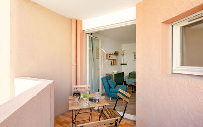 Accommodation:&nbsp;Régina 260.14