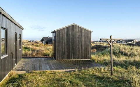 Fannie - 250M from the Sea: Grass, Grassland, Landscape, Ecoregion, Plain, Plant Community, Land Lot, Outdoor Furniture, Prairie, Shrubland