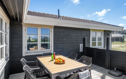 Elea - 394M from the Sea: Architecture, Roof, Home, Composite Material, Daylighting, Siding, Driveway