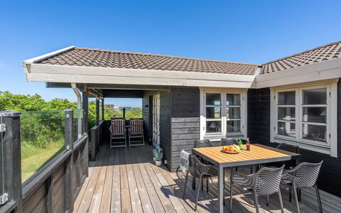 Elea - 394M from the Sea: Architecture, Roof, Home, Composite Material, Daylighting, Siding, Driveway