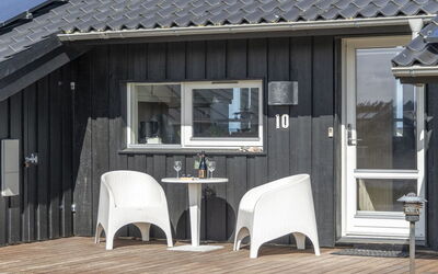 Konsta - 200M from the Sea