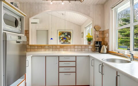 Hauke - 478M from the Sea: Interior Design, Flooring, Kitchen, Countertop, Wood, Ceiling, Floor, Kitchen Appliance, Cabinetry, Lighting