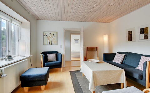 Etta - 957M from the Sea: Interior Design, Flooring, Floor, Wall, Furniture, Wood, Ceiling, Wood Flooring, Living Room, Room