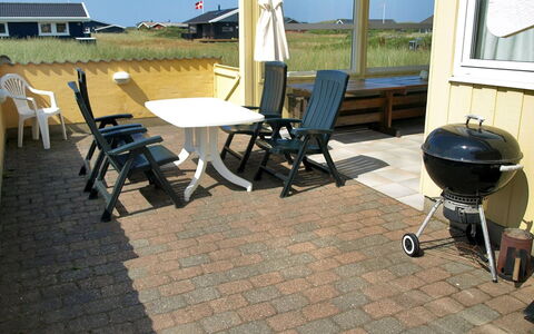 Thorir - 542M from the Sea: Wood, Furniture, Apartment, Room, Ceiling, Wood Stain, Chair, Hardwood, Varnish, Lumber