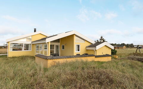 Thorir - 542M from the Sea: Wood, Furniture, Apartment, Room, Ceiling, Wood Stain, Chair, Hardwood, Varnish, Lumber