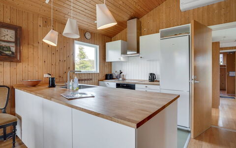 Øgrim - 204M from the Sea: House, Home, Cottage, Estate, Yard, Farmhouse, Siding, Garden Buildings, Porch