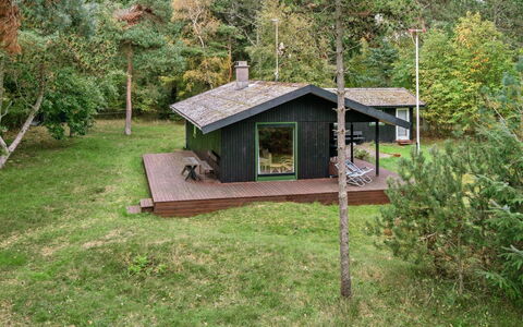 Asmod - 300M from the Sea: Grass, Wood, House, Cottage, Roof, Home, Rural Area, Land Lot, Garden Buildings