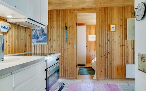 Asmod - 300M from the Sea: Wood, Flooring, Interior Design, Ceiling, Floor, Room, Kitchen, Home, Countertop, Furniture