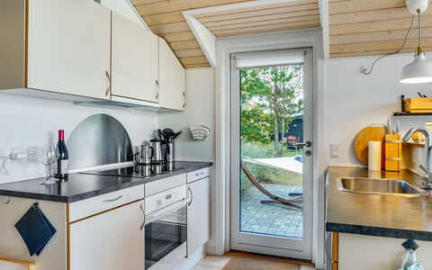 Tishon - 100M from the Sea: Wood, Kitchen, Flooring, Interior Design, Countertop, Kitchen Appliance, Major Appliance, Floor, Home, Plumbing Fixture