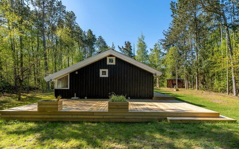 Vasa - 400M from the Sea: Wood, Home, Porch, Deck, Hardwood, Roof, Wood Stain, Wood Flooring, Eco Hotel