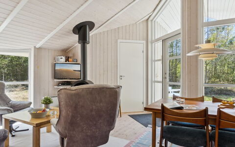 Sörine - 2Km from the Sea: Wood, Home, Porch, Deck, Hardwood, Roof, Wood Stain, Wood Flooring, Eco Hotel