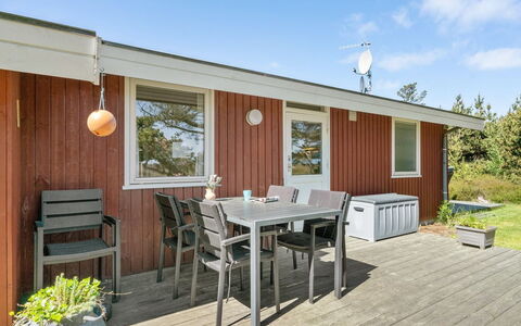 Hrefna - 350M from the Sea: Roof, House, Land Lot, Home, Cottage, Estate, Garden Buildings, Shade, Log Cabin, Landscaping