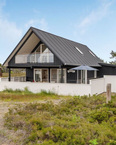 Alf - 200M from the Sea