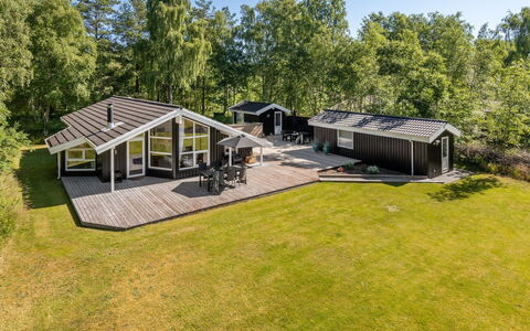 Mika - 1Km from the Sea: Wood, Home, Porch, Deck, Hardwood, Roof, Wood Stain, Wood Flooring, Eco Hotel