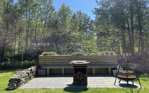 Mika - 1Km from the Sea: Wood, Home, Porch, Deck, Hardwood, Roof, Wood Stain, Wood Flooring, Eco Hotel