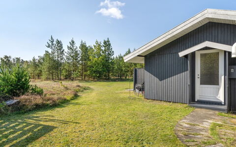 Dorith - 400M from the Sea: Architecture, Roof, Home, Composite Material, Daylighting, Siding, Driveway