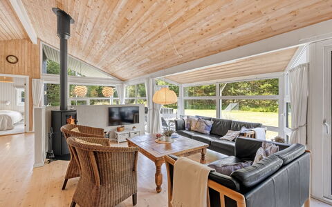 Friederike - 300M from the Sea: Blue, Shrub, Cottage, Groundcover, Garden, Estate, Shade, Landscaping, Farmhouse, Eco Hotel