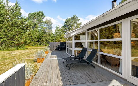 Friederike - 300M from the Sea: Blue, Shrub, Cottage, Groundcover, Garden, Estate, Shade, Landscaping, Farmhouse, Eco Hotel