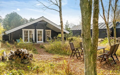 Tanas - 2Km from the Sea: Home, Cottage, House, Roof, Estate, Groundcover, Garden Buildings, Siding, Farmhouse, Garden