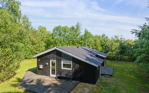 Gretelise - 2Km from the Sea: Residential Area, Roof, Suburb, Driveway, Estate, Chimney