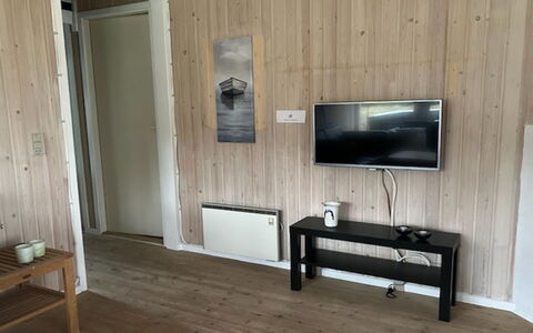 Eldmar - 500M from the Sea: Apartment, Shade, Balcony, Chair, Fence, Outdoor Furniture, Aluminium, Artificial Turf