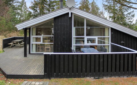 Eldmar - 500M from the Sea: Roof, House, Land Lot, Home, Cottage, Estate, Garden Buildings, Shade, Log Cabin, Landscaping