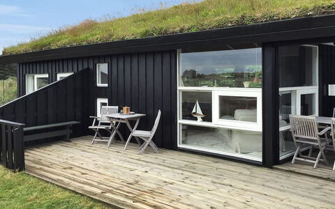 Gerulf - 600M from the Sea: Blue, Shrub, Cottage, Groundcover, Garden, Estate, Shade, Landscaping, Farmhouse, Eco Hotel