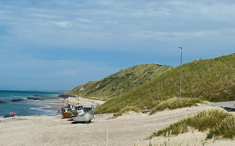 Vilmar - 1.2Km from the Sea: Coast, Sea, Coastal And Oceanic Landforms, Shore, Beach, Ocean, Sand, Wind Wave, Headland, Bay