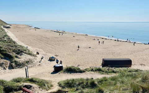 Vilmar - 1.2Km from the Sea: Natural Environment, Coast, Beach, Horizon, Ecoregion, Sea, Landscape, Coastal And Oceanic Landforms, Shore, Sand
