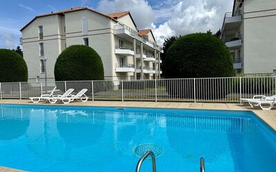 Pornic 200: Water, Sky, Cloud, Plant, Building, Swimming Pool, Azure, Tree, Architecture, House