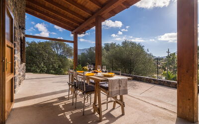 Accommodation:&nbsp;Pedra 1 300.1