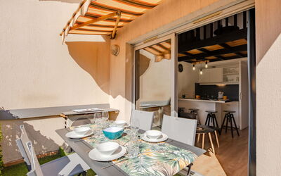 Accommodation:&nbsp;Les Jardins D'Ys 100.10
