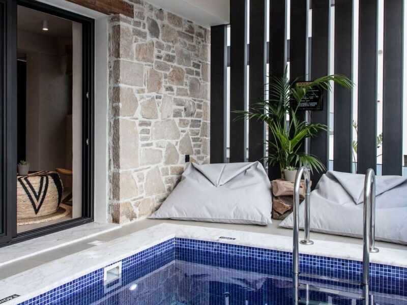 Privilege Suite With Private Pool