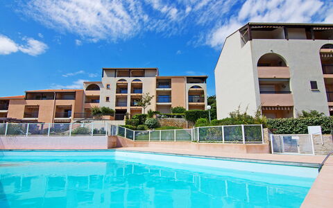 Les Issambres 150: Water, Plant, Sky, Building, Azure, House, Swimming Pool, Tree, Rectangle, Window