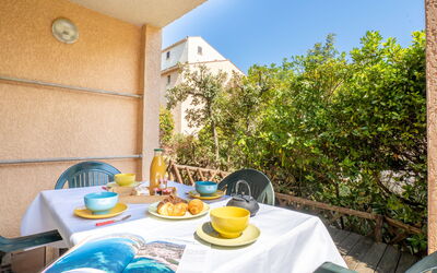Accommodation:&nbsp;La Gaillarde 150.5