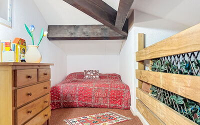 Accommodation:&nbsp;La Gaillarde 150.16