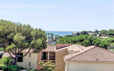Accommodation:&nbsp;La Gaillarde 150.20