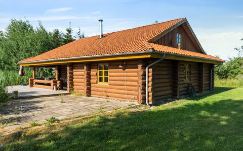 Elsia - 1.5Km to the Fjord: Architecture, Roof, Home, Composite Material, Daylighting, Siding, Driveway
