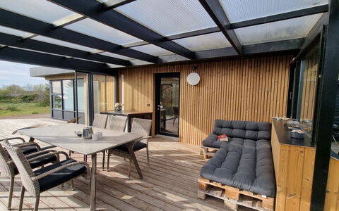 Lefke - 400M to the Fjord: Architecture, Roof, Home, Composite Material, Daylighting, Siding, Driveway