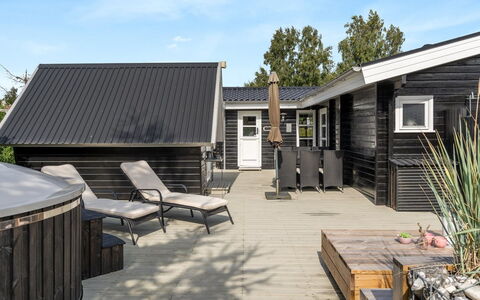 Botwith - 400M from the Sea: Swimming Pool, Outdoor Furniture, Furniture, Resort, Flagstone, Eco Hotel, Shade, Chair, Leisure, Estate
