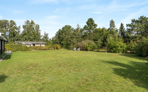 Botwith - 400M from the Sea: Swimming Pool, Outdoor Furniture, Furniture, Resort, Flagstone, Eco Hotel, Shade, Chair, Leisure, Estate