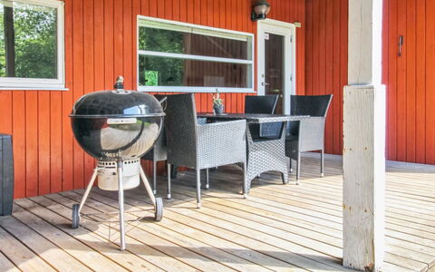 Faustina - 29Km from the Sea: Grass, Grassland, Landscape, Ecoregion, Plain, Plant Community, Land Lot, Outdoor Furniture, Prairie, Shrubland