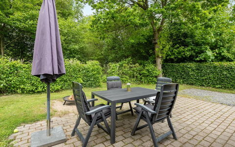 Corinna - 28Km from the Sea: Furniture, Interior Design, Chair, Flooring, Table, Resort, Floor, Ceiling, Room, Eco Hotel