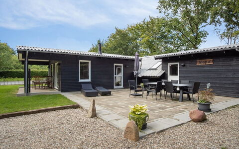 Hedwig - 30Km from the Sea: Furniture, Interior Design, Chair, Flooring, Table, Resort, Floor, Ceiling, Room, Eco Hotel
