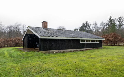 Hardy - 30Km from the Sea: Furniture, Interior Design, Flooring, Wood, Floor, Ceiling, Wood Flooring, Chair, Table, Lighting