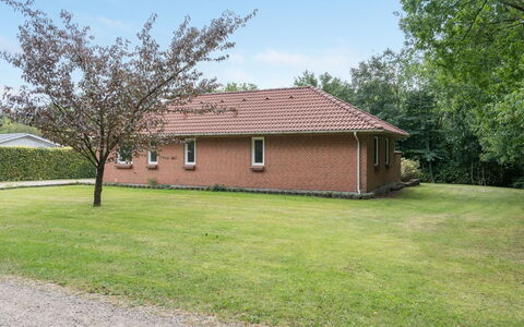 Wyatt - 30Km from the Sea: House, Home, Roof, Residential Area, Cottage, Estate, Farmhouse, Lawn, Landscaping, Siding