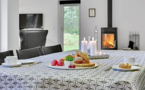 Hekla - 30Km from the Sea: Roof, House, Home, Cottage, Door, Siding, Deck, Porch, Plank, Hardwood